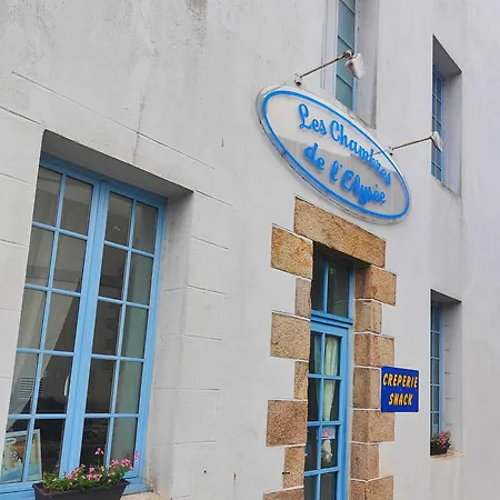 Les Chambres De L'Elysee Bed & Breakfast *
